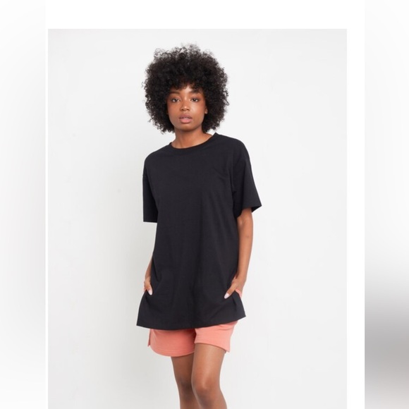 NWT- Preloved, Connie, Oversized Tee. - Picture 1 of 9